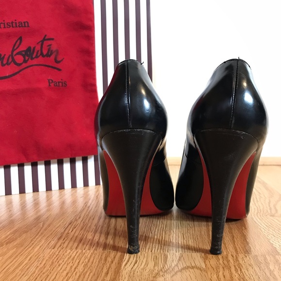 Christian Louboutin Shoes - ❌SOLD❌ Auth Christian Louboutin Black Pumps